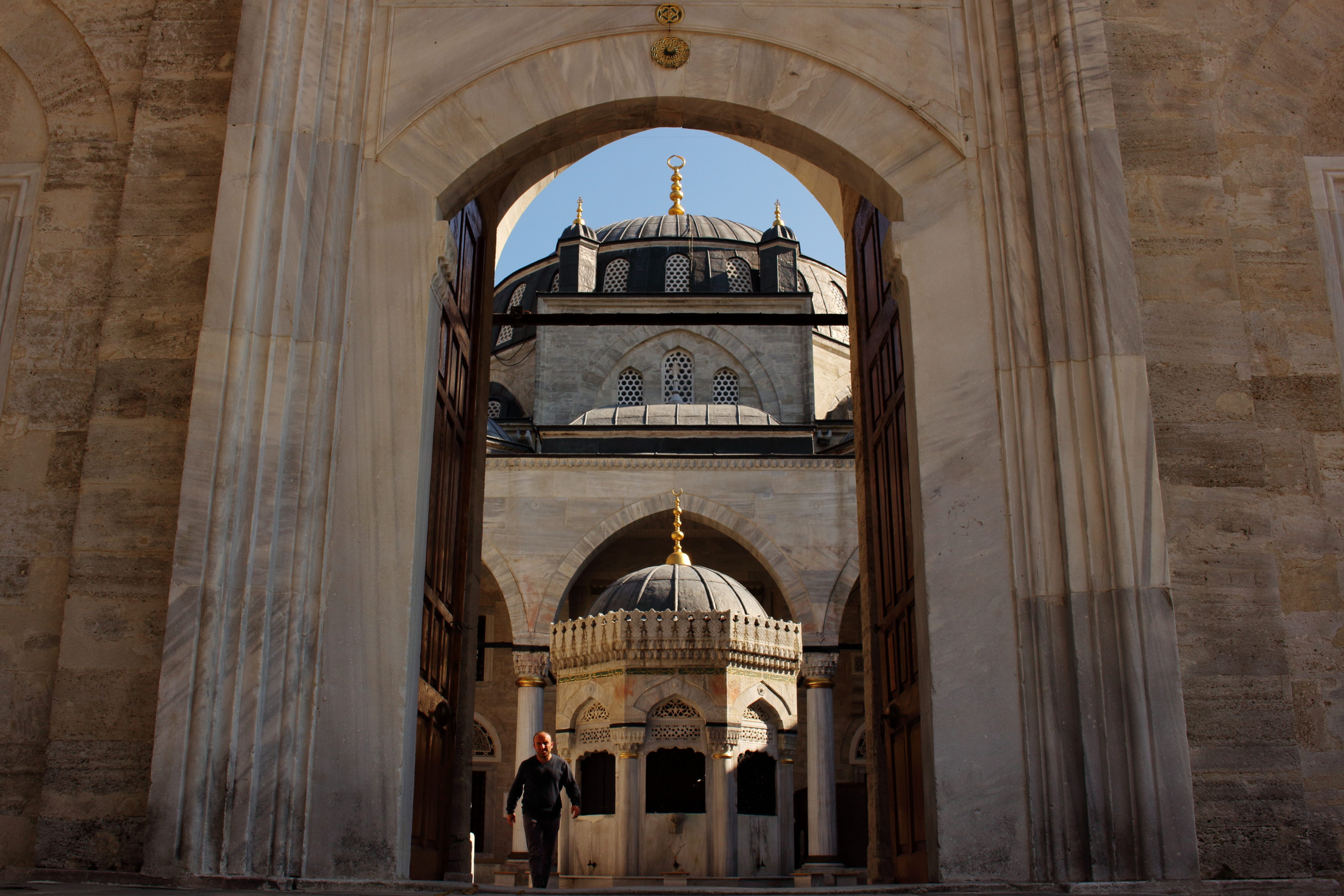 Yeni Valide Mosque The Art of Wayfaring